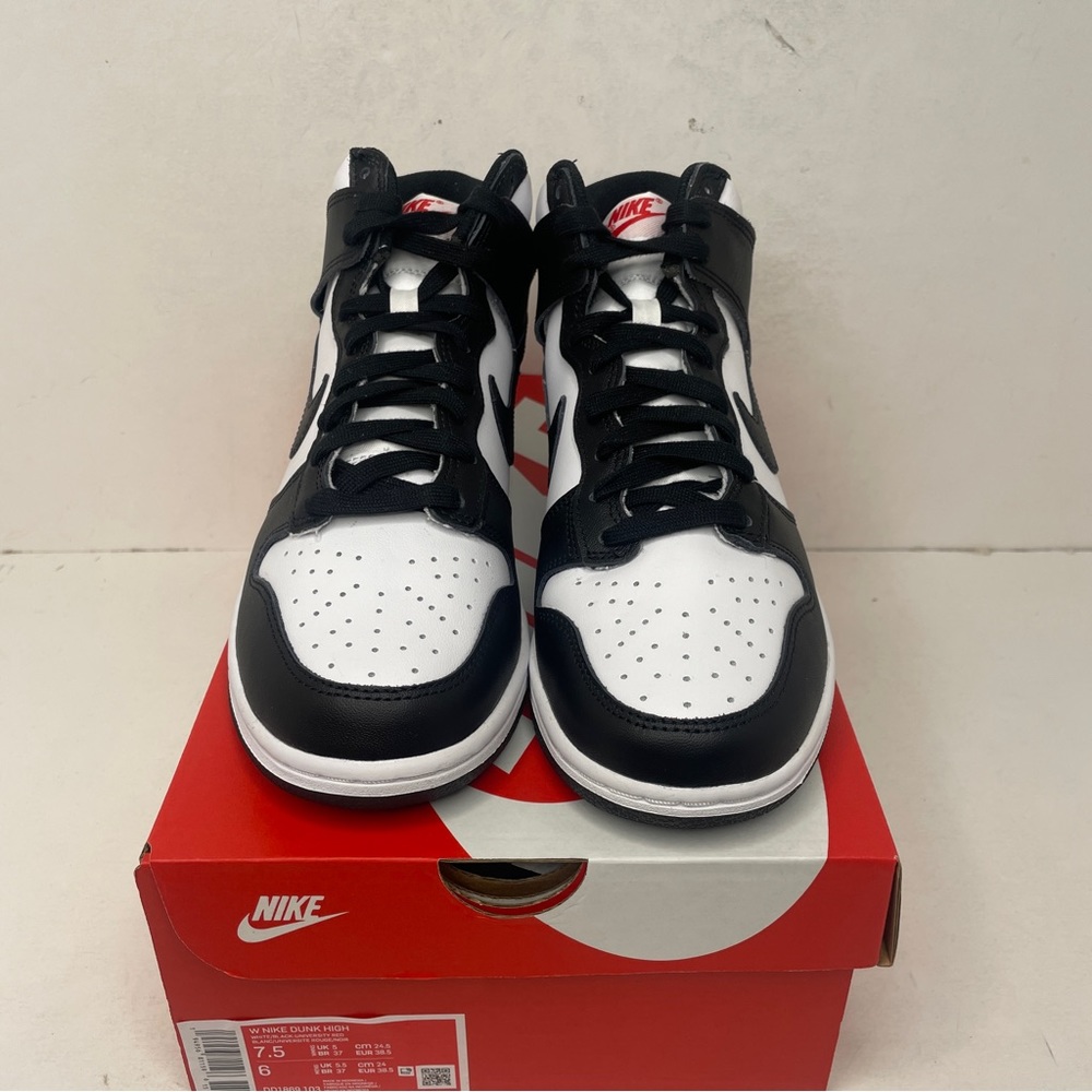 Nike Dunk High WMNS “Panda/Black White” 2023 - Picture 2 of 4